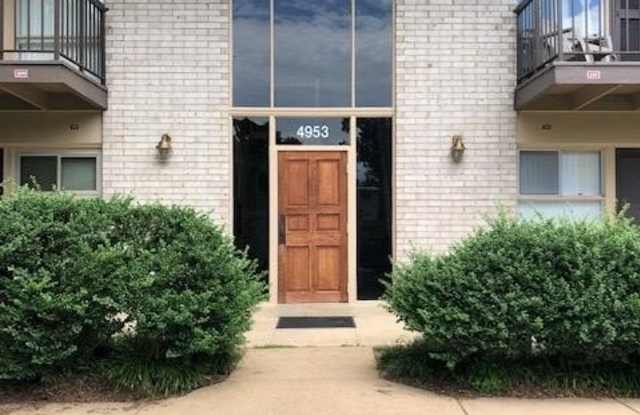 4953 AMERICANA Drive photos photos