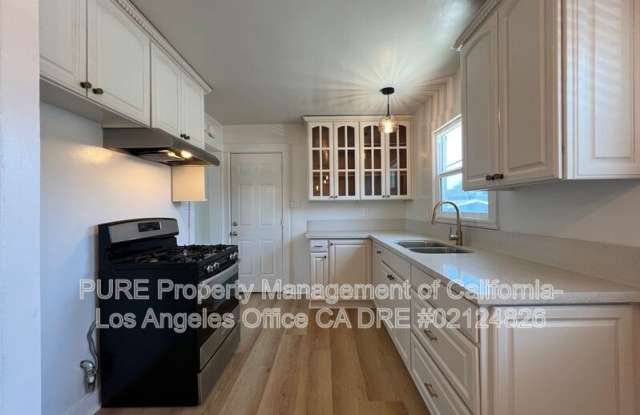 625 West 23rd Street photos photos