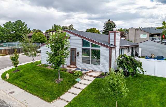 Wonderful Single-Family Home in The Highland Area photos photos