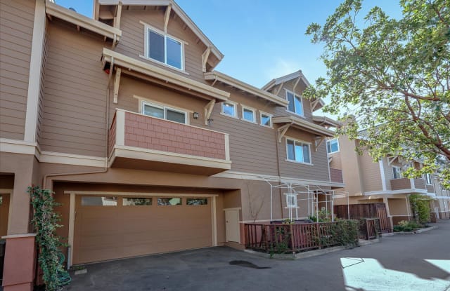 211 Grant St # C photos photos