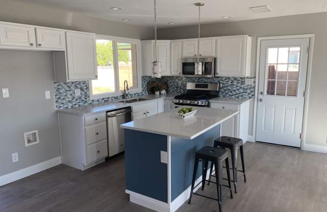 19252 N 20TH Drive - 19252 North 20th Drive, Phoenix, AZ 85027