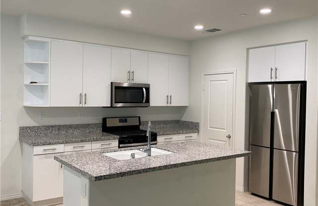 2435 S Tapestry Way - 2435 S Tapestry Way, Anaheim, CA 92802
