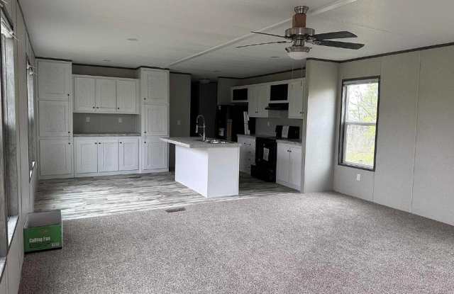 4 bed 2 bath - Beautiful home photos photos