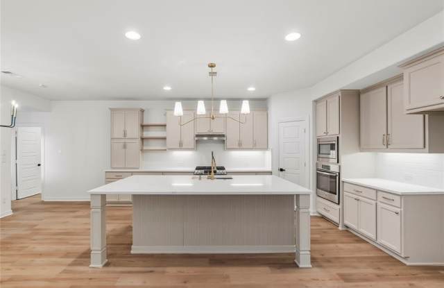 809 Overton Avenue photos photos