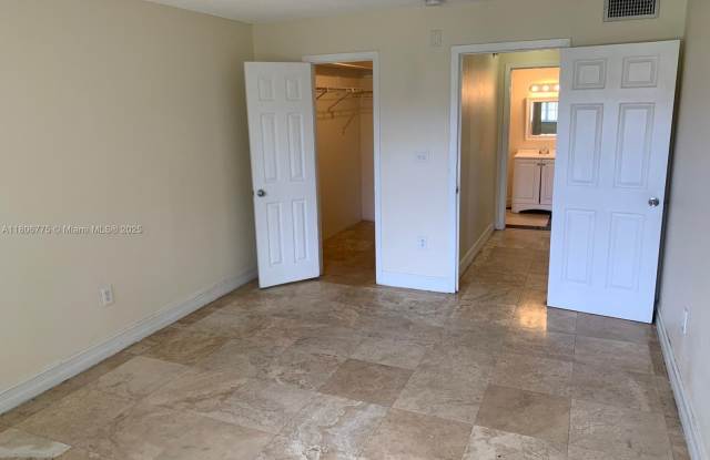 505 NW 177th St - 505 Northwest 177th Street, Miami Gardens, FL 33169