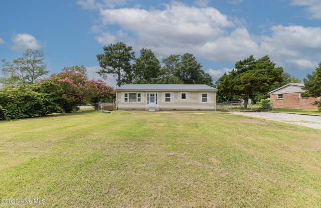 670 Queens Creek Road photos photos
