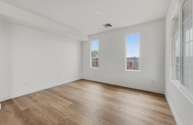 8604 Splendid Leaf Court Gallery 4