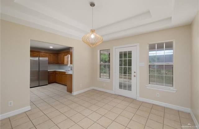 2403 Sunset Lane Gallery 4