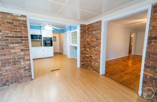 1005 College Station Road Gallery 4