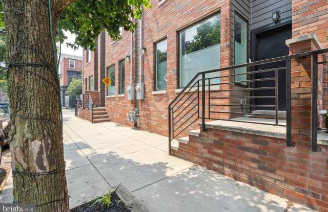 2318 E SUSQUEHANNA AVENUE photos photos