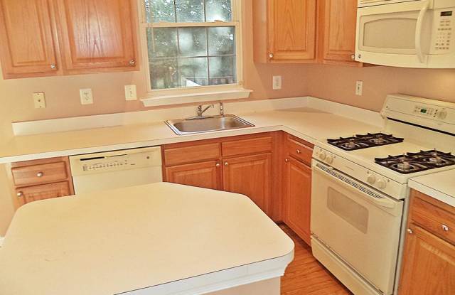 13148 DIAMOND HILL DRIVE Gallery 3