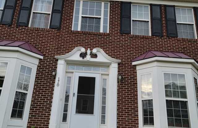 Charming 2BR House in Charles Town - 170 Burnlea Road, Charles Town, WV 25414 Charming 2BR House in Charles Town - 170 Burnlea Road, Charles Town, WV 25414