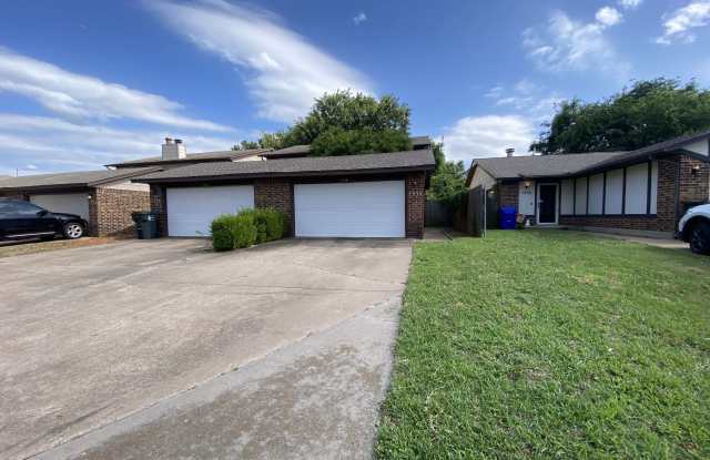 1332 Eastgate Drive - 1 photos photos