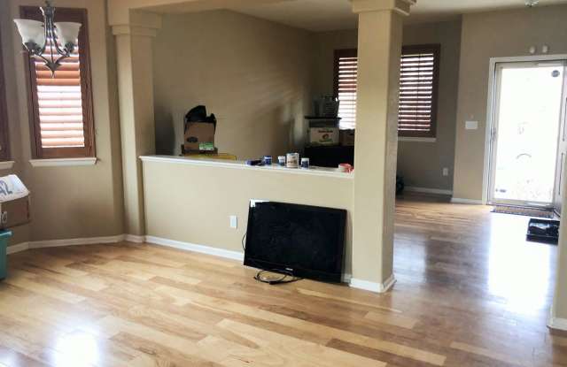 438 Tumbleweed Drive Gallery 4