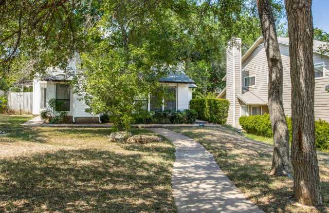 Gorgeous Upgraded 3 Bedroom 2.5 Bath with 2 car garage on Quiet Cul-De-Sac ---Eanes ISD!! photos photos