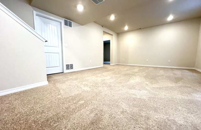 5744 Heathland Terrace Gallery 3