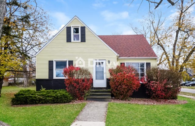 5081 Cato Street - 5081 Cato Street, Maple Heights, OH 44137