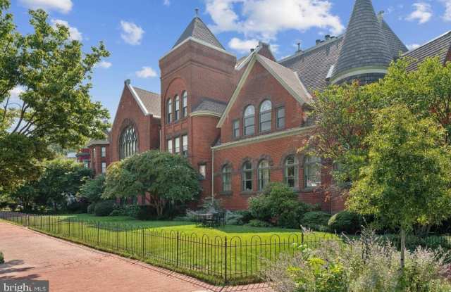 902 D Street SE unit: 1 photos photos 902 D Street SE unit: 1 photos photos