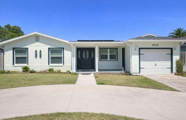 4018 29TH AVENUE W photos photos
