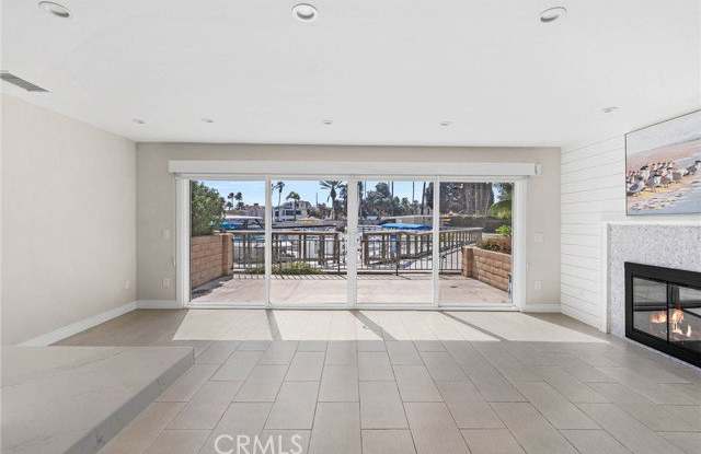 4411 West Coast Highway Gallery 2