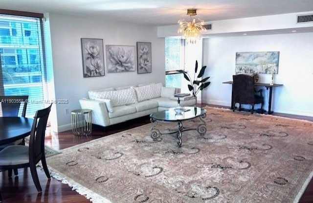 9401 Collins Ave photos photos