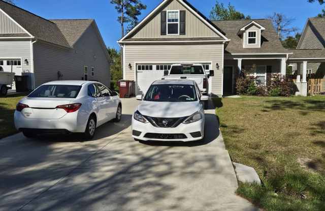 Beautiful 3 bedroom 2 bath unfurnished home in Hampstead photos photos