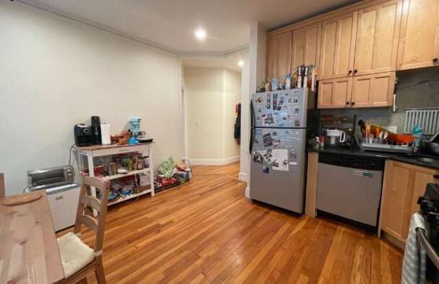 181 Winthrop Rd. photos photos