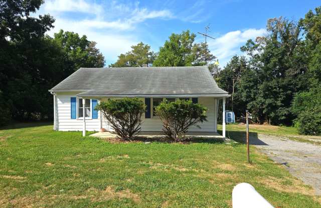 Cozy 2 bed/1 bath single-family home photos photos