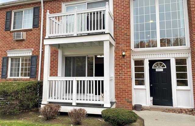 2405 Torquay Avenue - 2405 Torquay Avenue, Royal Oak, MI 48073