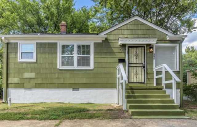 380 E Dison Ave photos photos