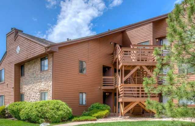 2bd/2bath Condo, A Boulder Gem with recent updates! photos photos