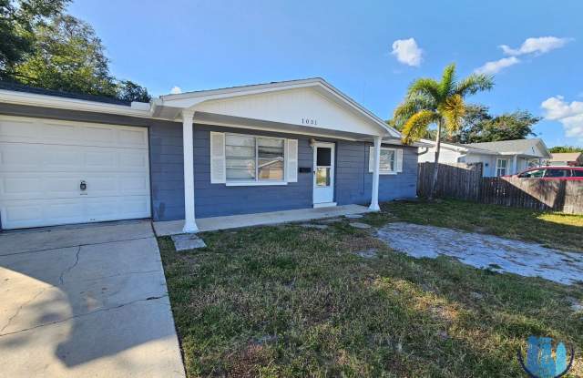 2 BED | 1 BATH House Available for Rent in Holiday! *Move-in Special* Gallery 1