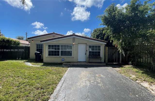 2174 NE 173rd St - 2174 Northeast 173rd Street, North Miami Beach, FL 33162
