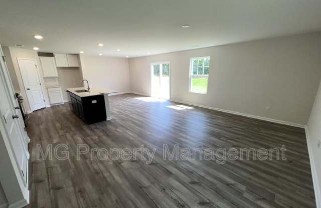 1367 Woodhouse Drive Gallery 3