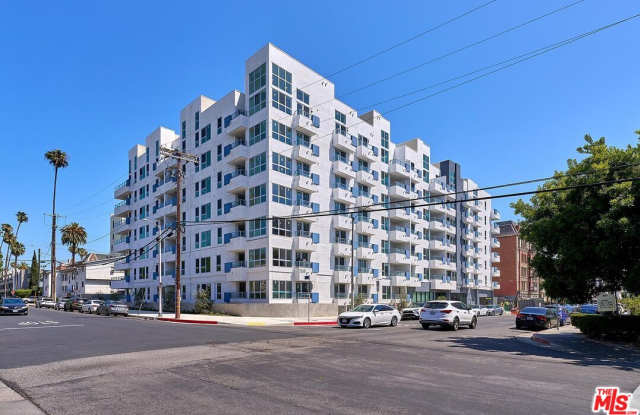 510 South Oxford Avenue - 510 South Oxford Avenue, Los Angeles, CA 90020