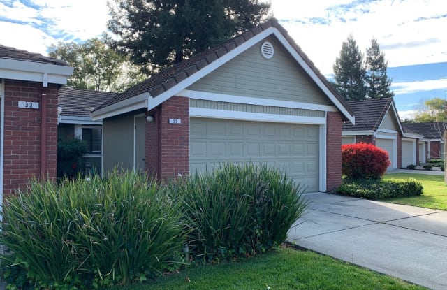 35 Glen Valley Circle - 35 Glen Valley Circle, Danville, CA 94526