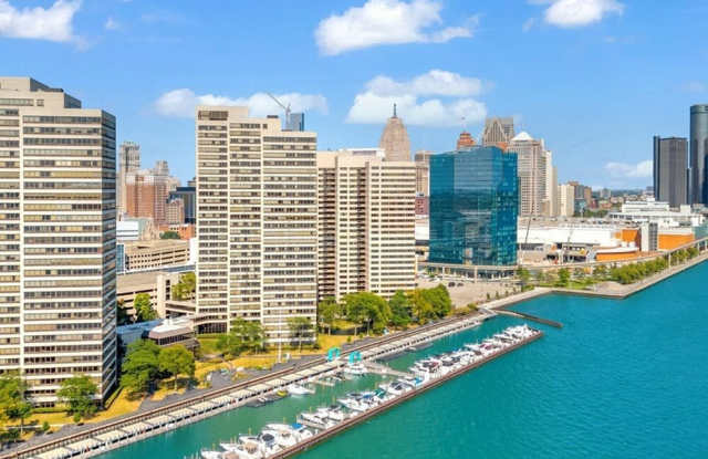 Riverfront Towers photos photos