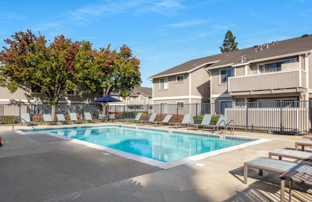 The Sycamores Apartments photos photos