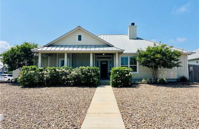 13933 Suntan Avenue photos photos