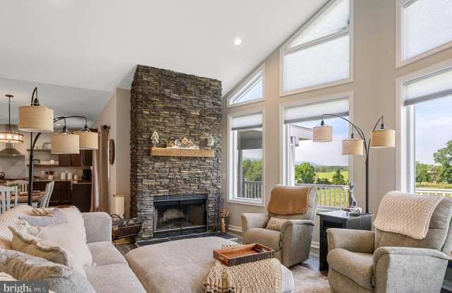 150 SUNSET VILLAGE ROAD photos photos