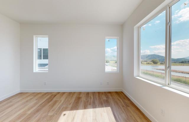 1294 South Sawmill Boulevard - 403 photos photos