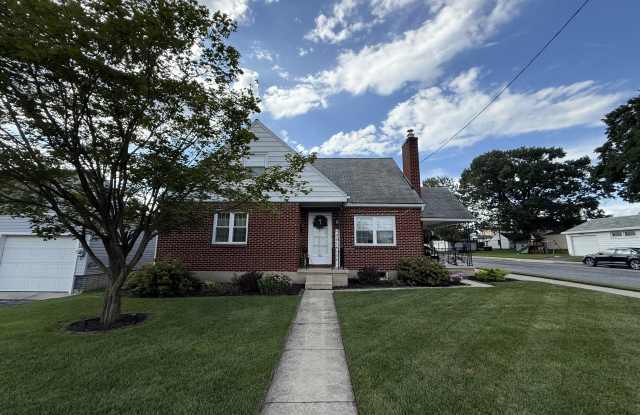 701 West Oak Street photos photos