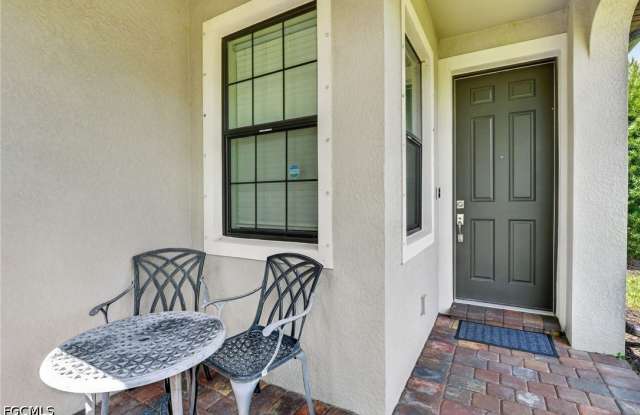 12056 Westmoreland Way Gallery 3