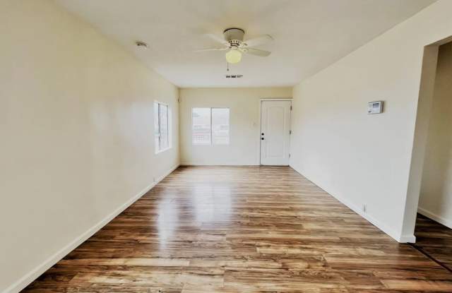 Beautiful 4 Bedroom 2 Bath - 1005 Sterling Road, Kern County, CA 93306