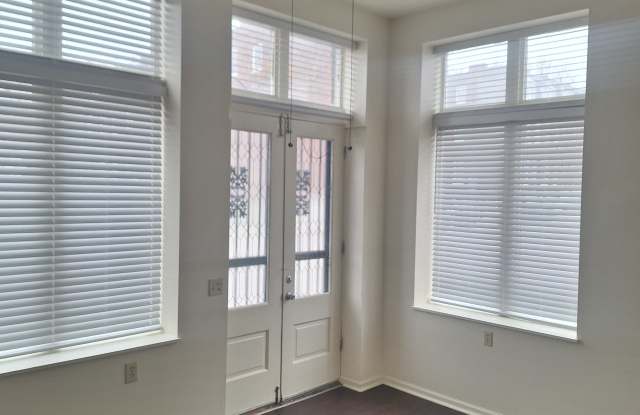 1900 Mallinckrodt St - 1900 Mallinckrodt Street, St. Louis, MO 63107