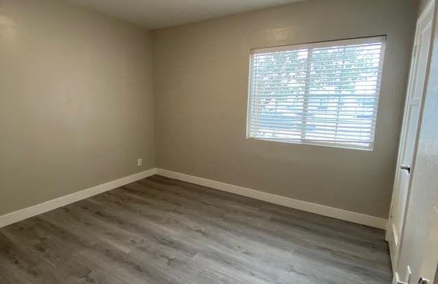 11145 Crestbrook St photos photos