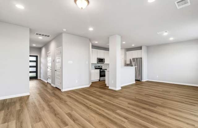 261 Wildwind Trail- ~$500 Move In Special Gallery 4