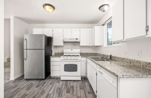 Charming 3-Bedroom Home for Rent Gallery 1