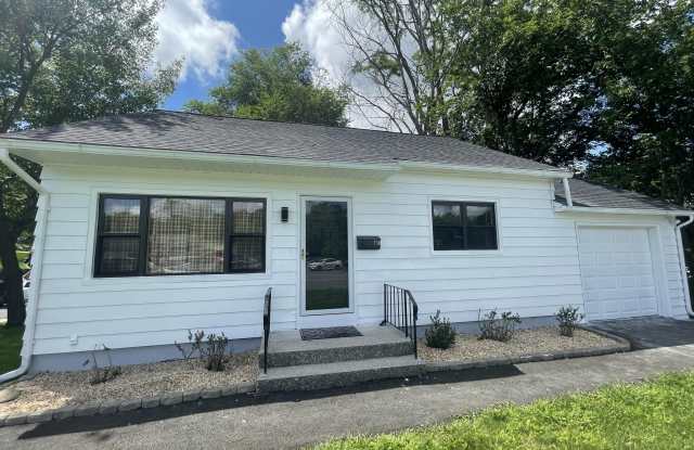 750 Columbia Turnpike photos photos