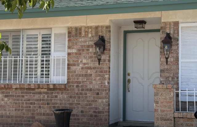 3518 Breckenridge Drive Gallery 2